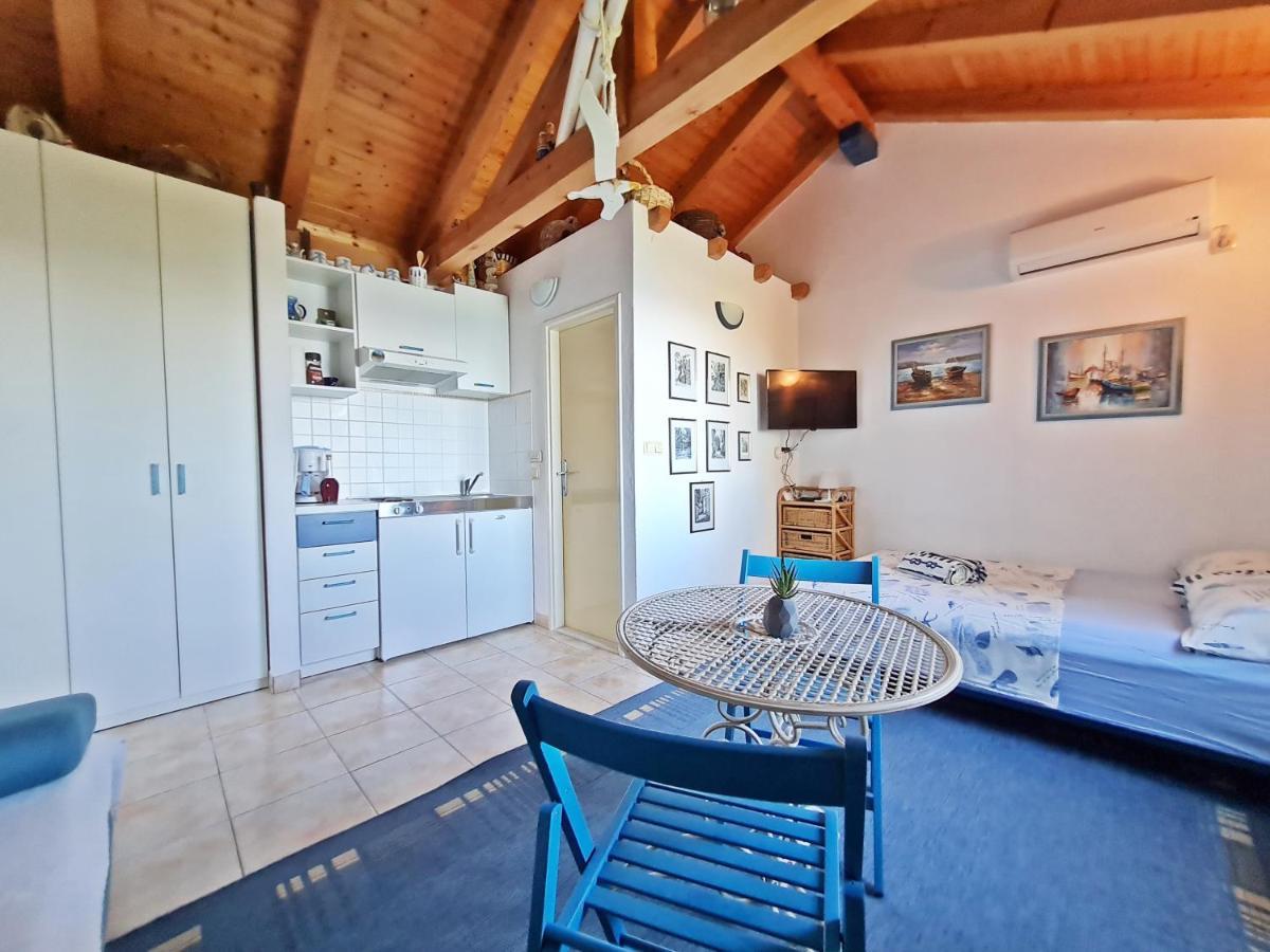Apartment Ivana Borak Omiš Dış mekan fotoğraf